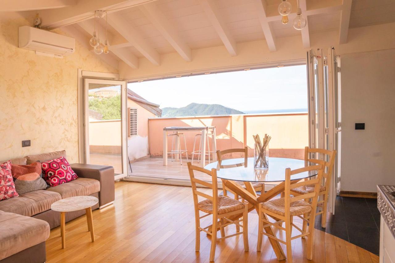セストリ・レヴァンテ016 - Casa Tranquilla Vista Mare, Pace E Natura - 10 Minuti Dalla Spiaggiaアパートメント エクステリア 写真